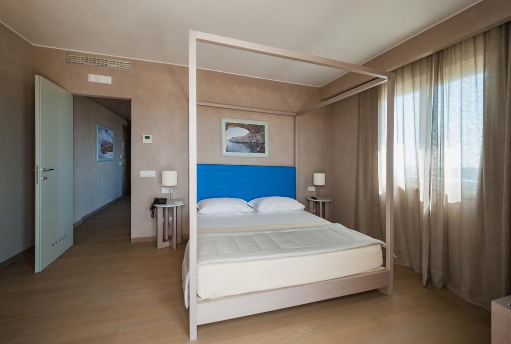 Cala Ponte, A Tribute Portfolio Hotel Polignano a Mare Exterior photo